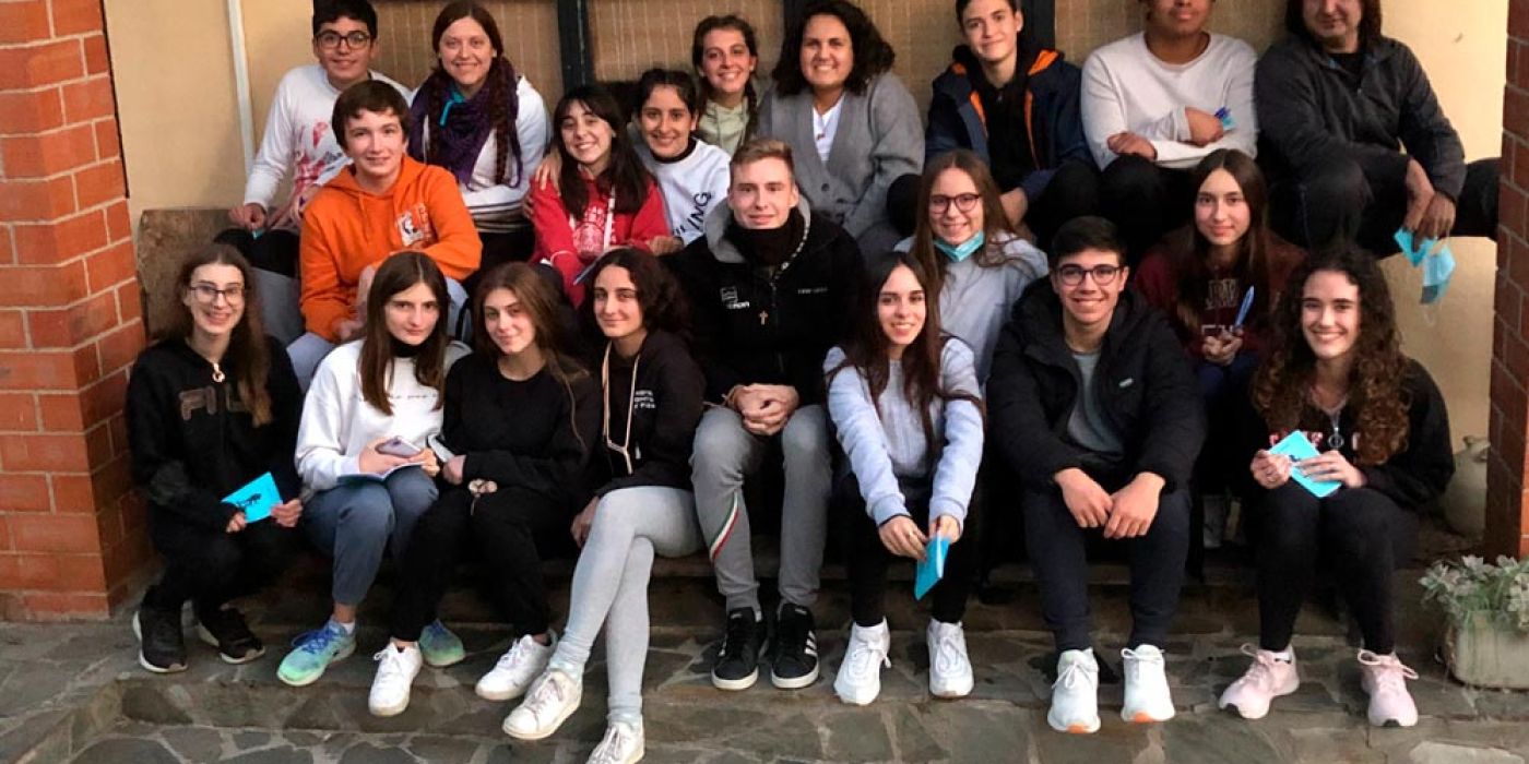 Acampada y convivencia para los jóvenes de la parroquia de San Francisco de Vila-real